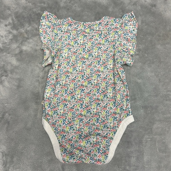 GAP  - 3 piece outfit. Size 12 to 18 months - Picture 8 of 11